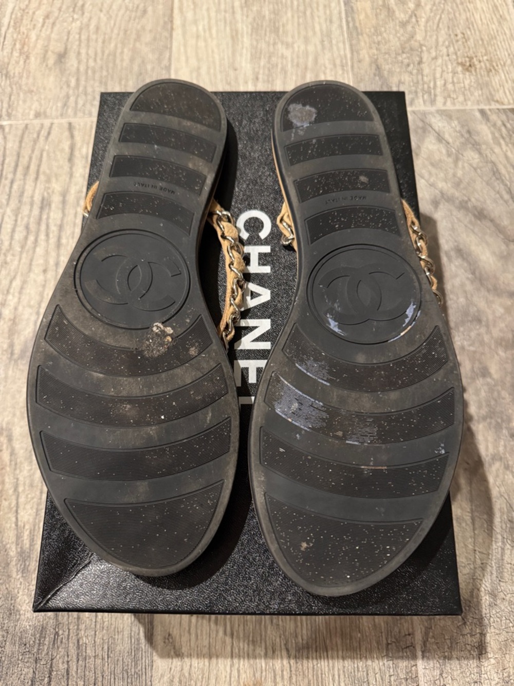 CHANEL blue and Tan Chain-Trim Flat Sandals - Picture 2 of 6